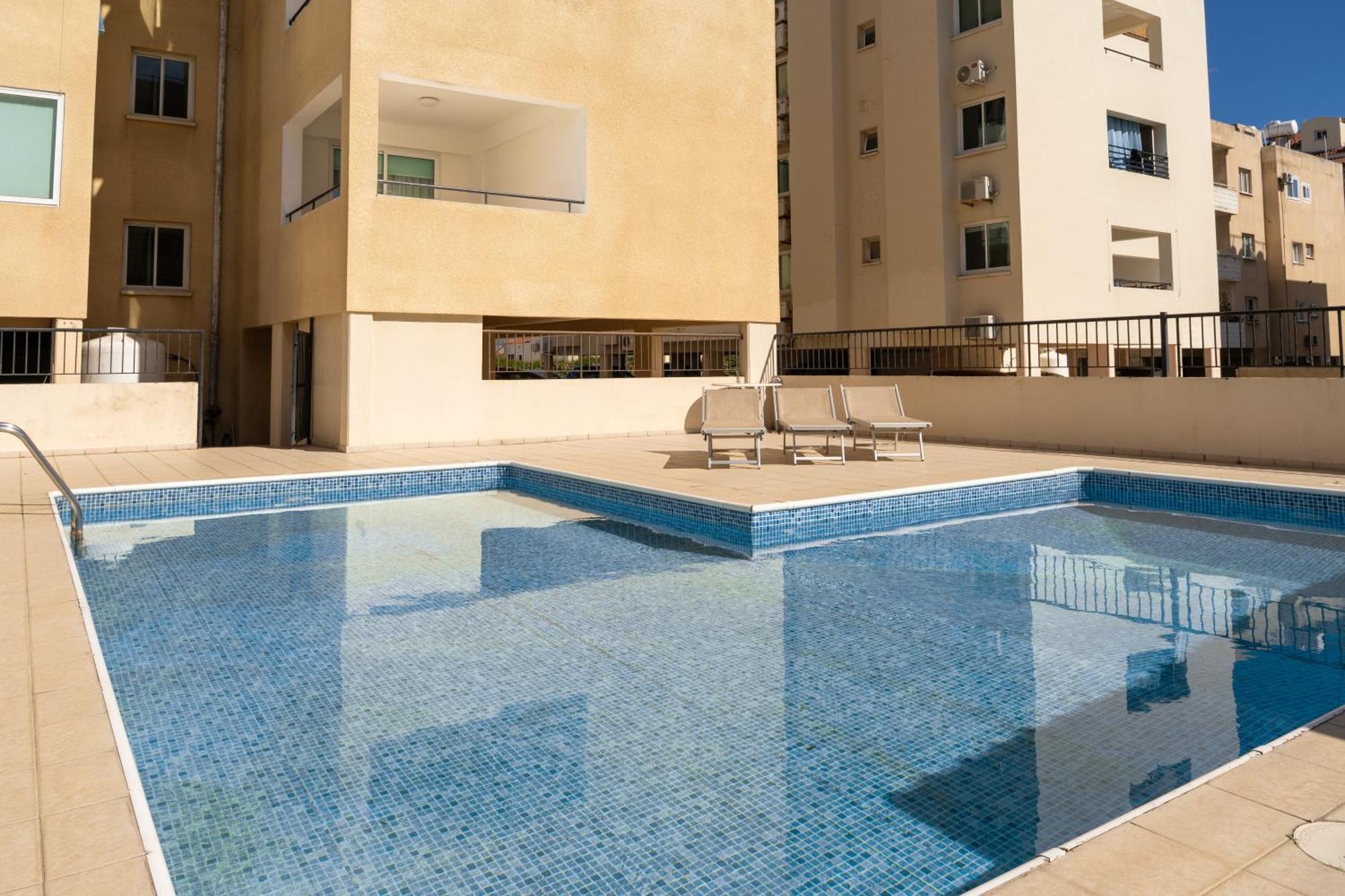 Olivia Mackenzie 2 Bedroom Flat With Pool Larnaca Zewnętrze zdjęcie