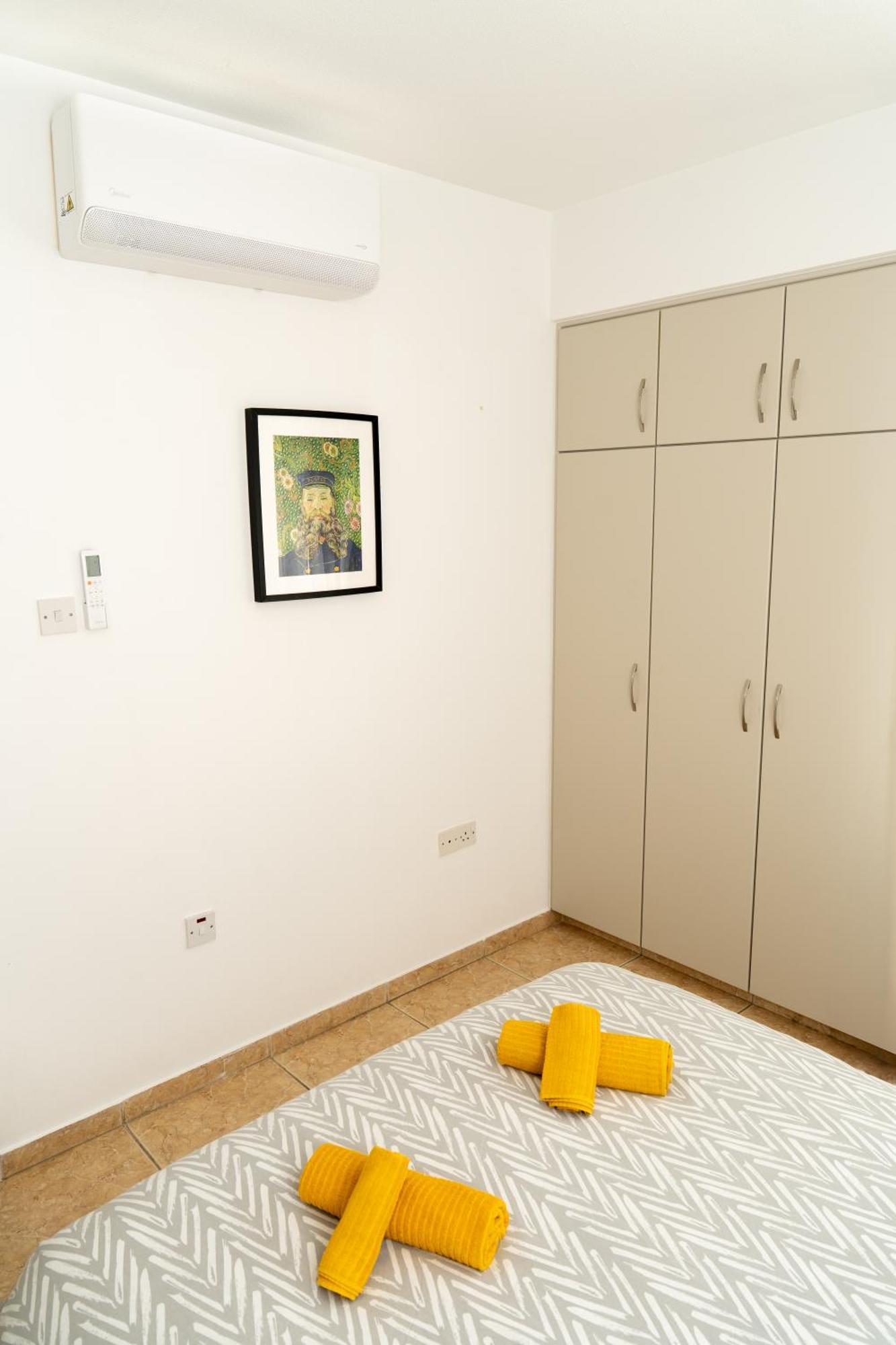 Olivia Mackenzie 2 Bedroom Flat With Pool Larnaca Zewnętrze zdjęcie